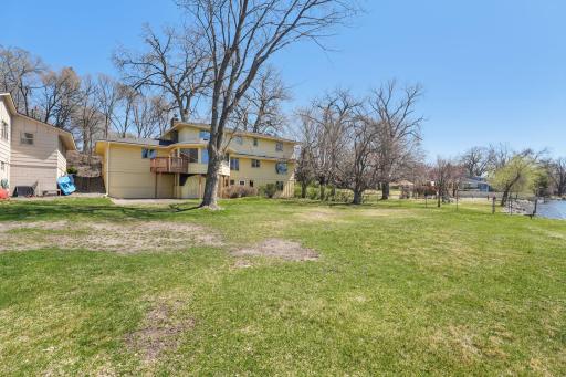 70-web-or-mls-Crystal Lake Blvd-S1704-070.jpg