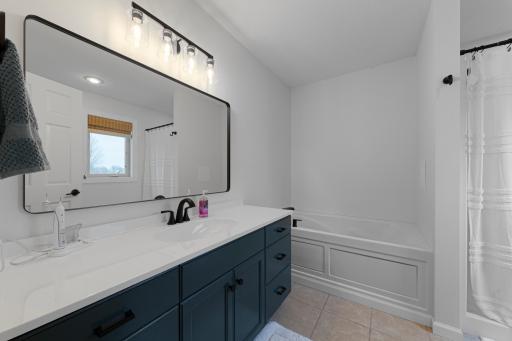 320 6th Street SE, Medford, MN 55049
