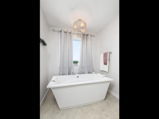 1961 6th Avenue N, Saint Cloud, MN 56303