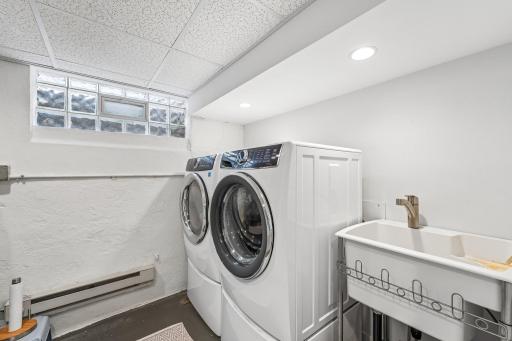 4921 Bryant Avenue S, Minneapolis, MN 55419