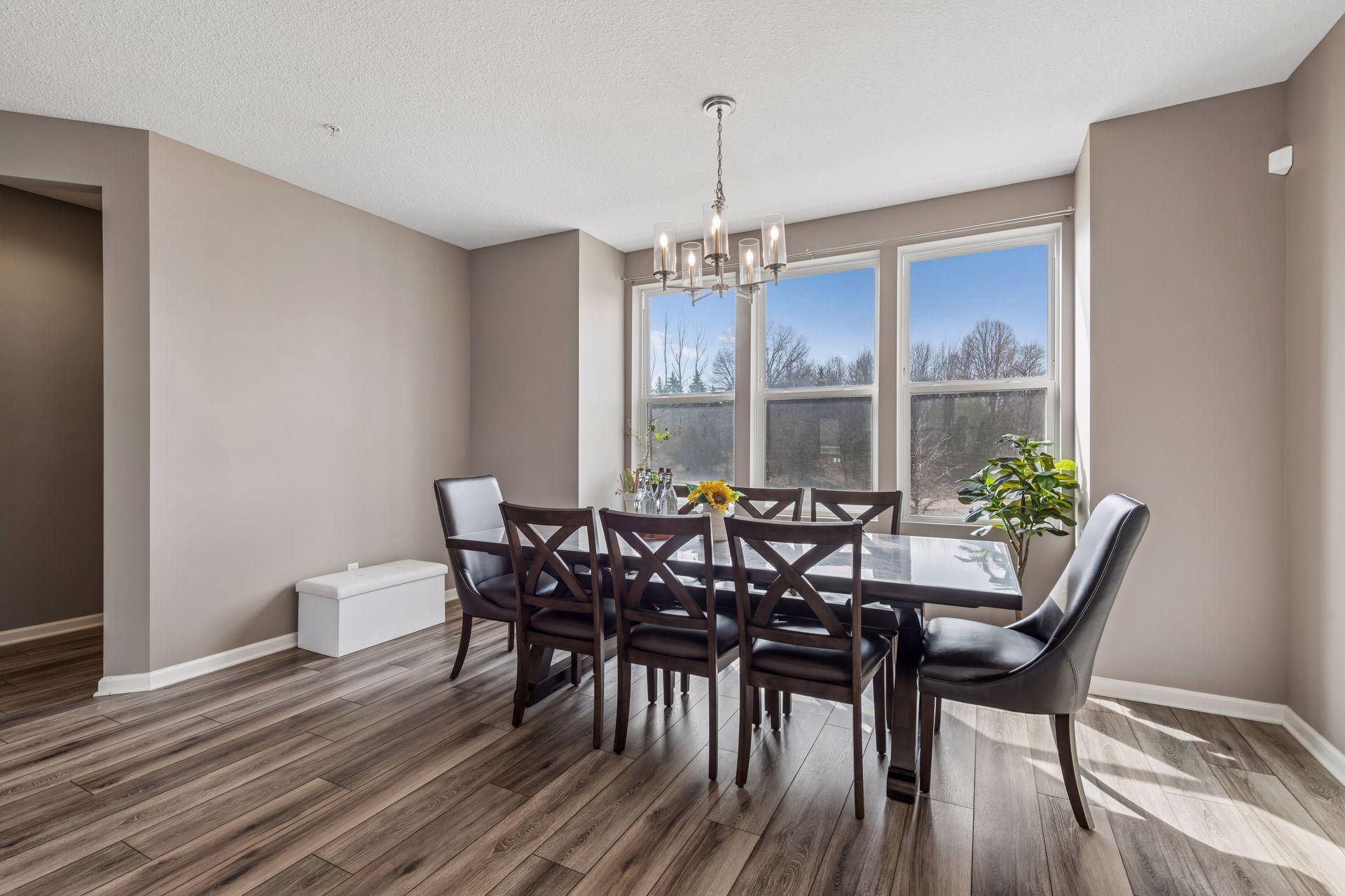 Plenty of space to add hutch or perhaps a coffee or drink bar on either end