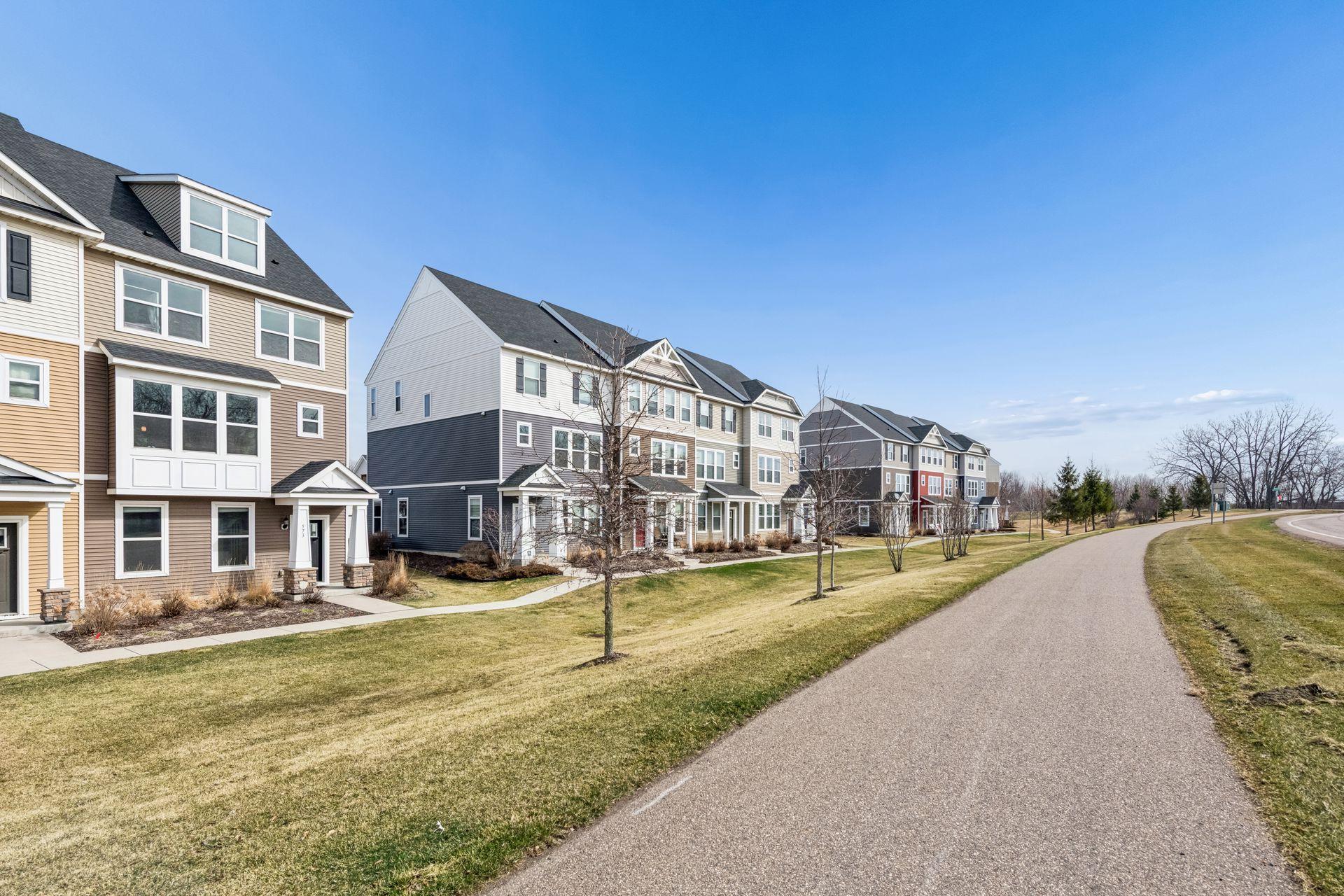 Additional walking trail in the front of the townhome