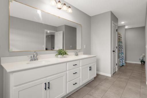 8689 146th Lane NW, Anoka, MN 55303