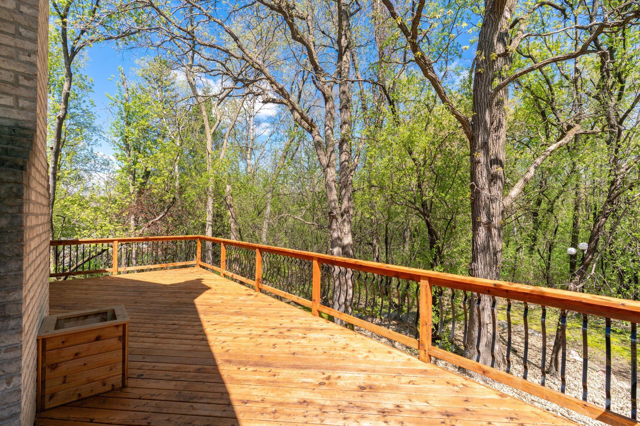 Additional entertaining and private space on the beautiful deck