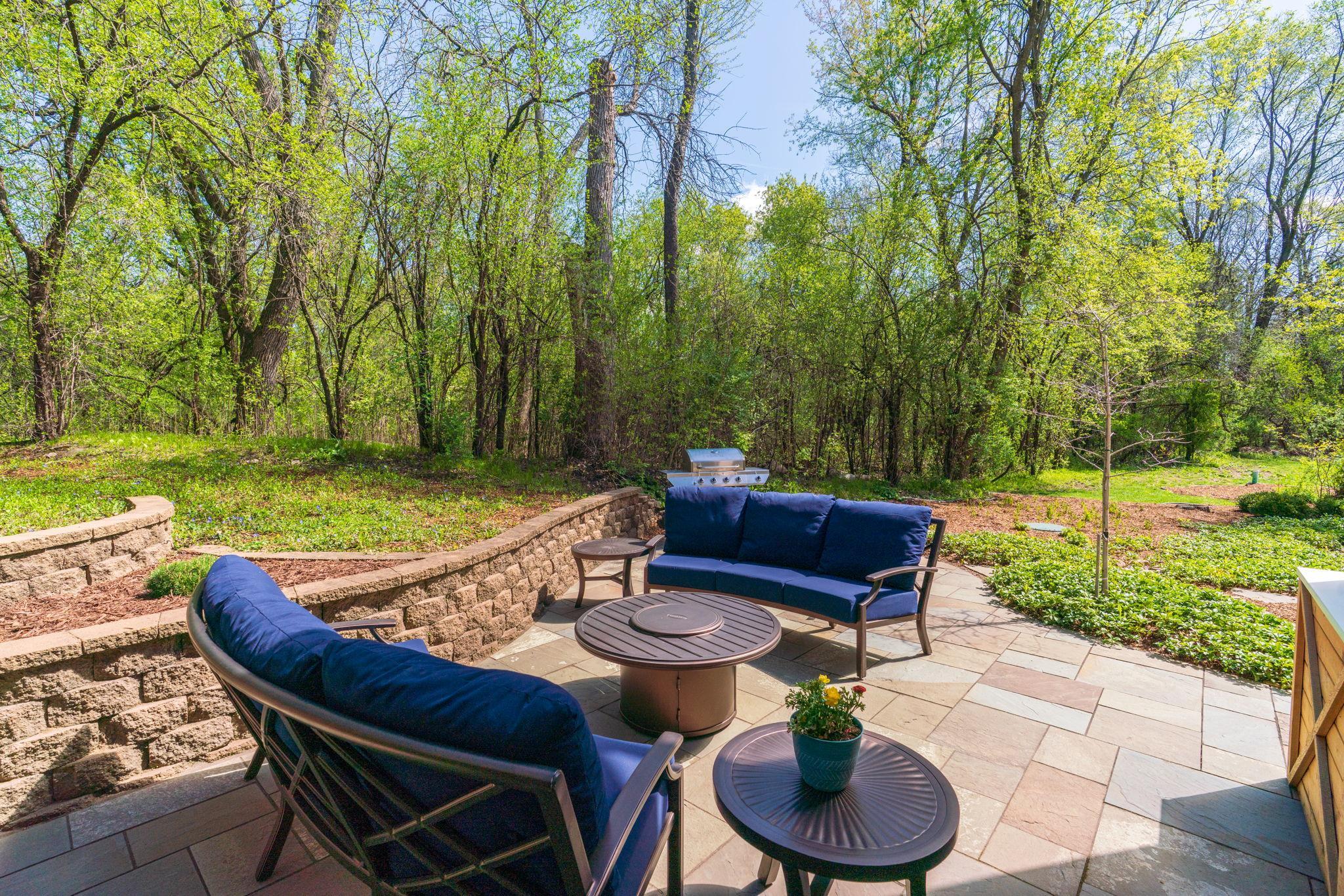 Sunny space for lounging and entertaining