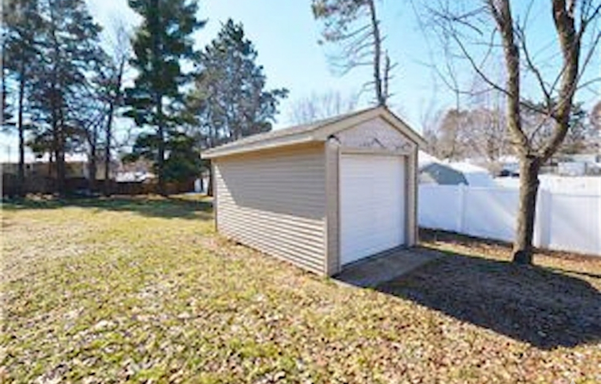 Lawn/storage shed.