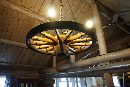 Wagon Wheel Light Fixture.JPG