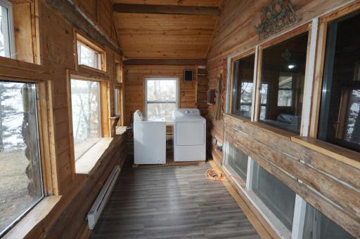 Covered Porch Laundry.JPG