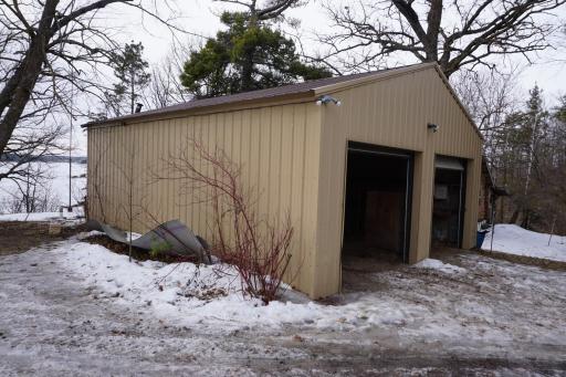 Garage 1.JPG