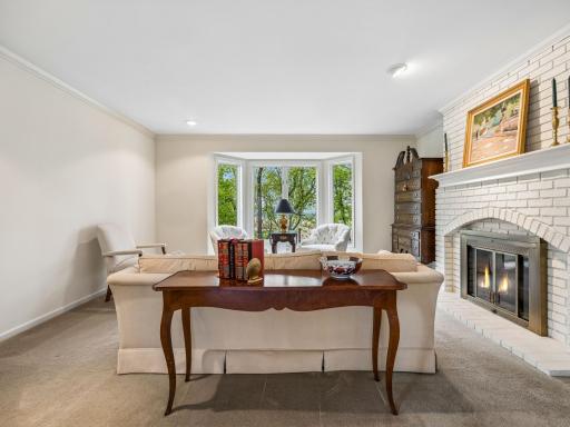 11202 Mount Curve Road, Eden Prairie, MN 55347