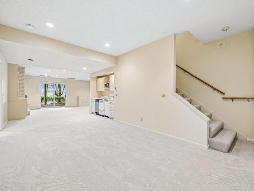 11202 Mount Curve Road, Eden Prairie, MN 55347