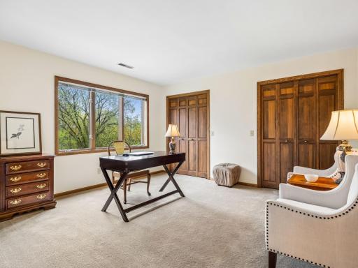 11202 Mount Curve Road, Eden Prairie, MN 55347