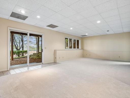 11202 Mount Curve Road, Eden Prairie, MN 55347