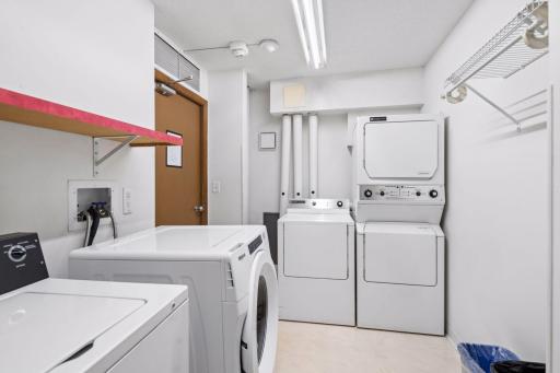 Free laundry room on the 21st floor near the elevator