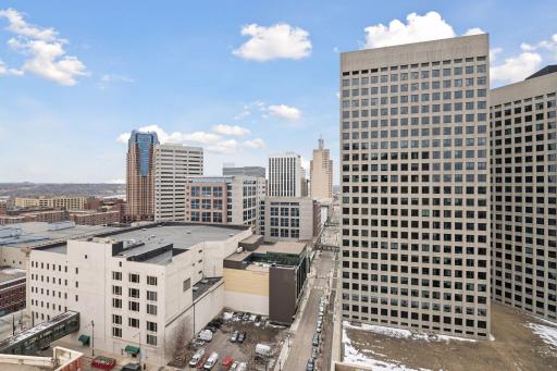 66 9th Street E, 2115, Saint Paul, MN 55101