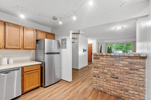 2260 Ridge Drive, 12, Minneapolis, MN 55416