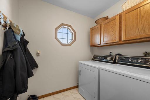 41-web-or-mls-6724 Timber Crest Dr-129.jpg