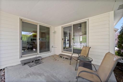 78-web-or-mls-6724 Timber Crest Dr Exteriors-69.jpg