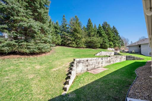 84-web-or-mls-6724 Timber Crest Dr Exteriors-54.jpg