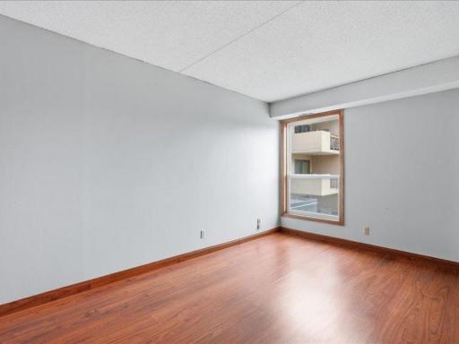 6670 Vernon Avenue S, 202, Minneapolis, MN 55436