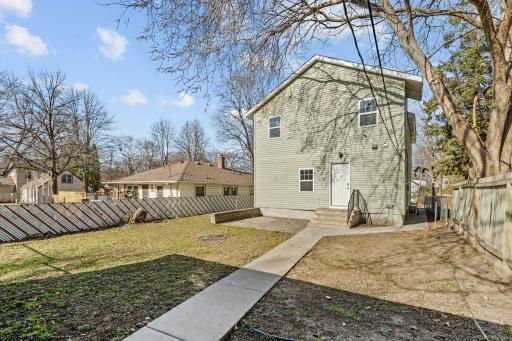 3506 Thomas Avenue N, Minneapolis, MN 55412