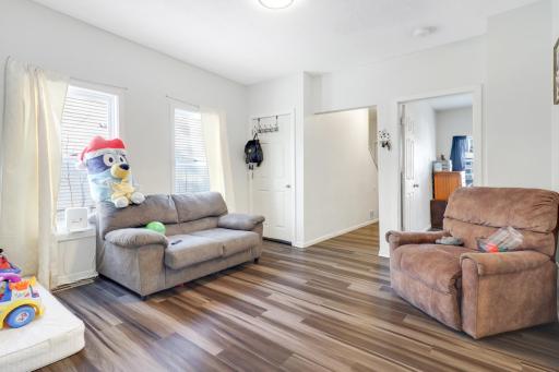 46 Winnipeg Avenue, Saint Paul, MN 55117