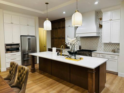 14759 Mcginty Road W, Wayzata, MN 55391