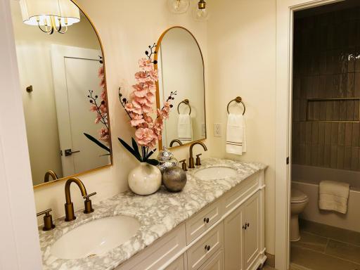 14759 Mcginty Road W, Wayzata, MN 55391