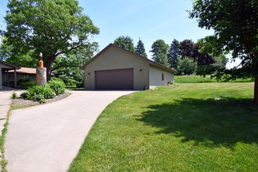 10400 Kismet Isle, Chisago City, MN 55013
