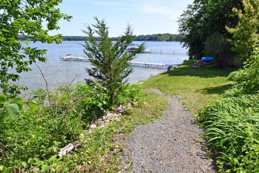 10400 Kismet Isle, Chisago City, MN 55013