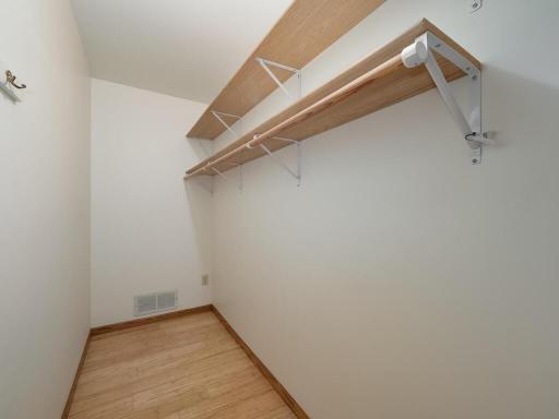 5545 Knoll Drive, Saint Paul, MN 55126