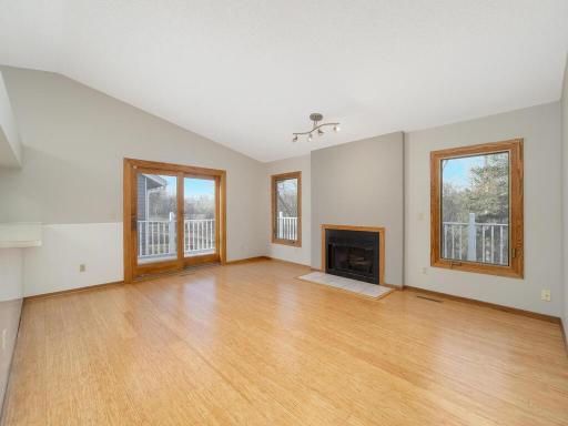 5545 Knoll Drive, Saint Paul, MN 55126