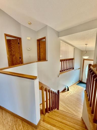 5545 Knoll Drive, Saint Paul, MN 55126