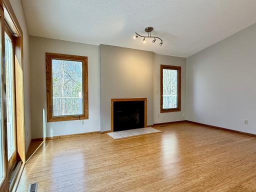 5545 Knoll Drive, Saint Paul, MN 55126