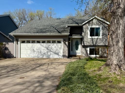 5545 Knoll Drive, Saint Paul, MN 55126