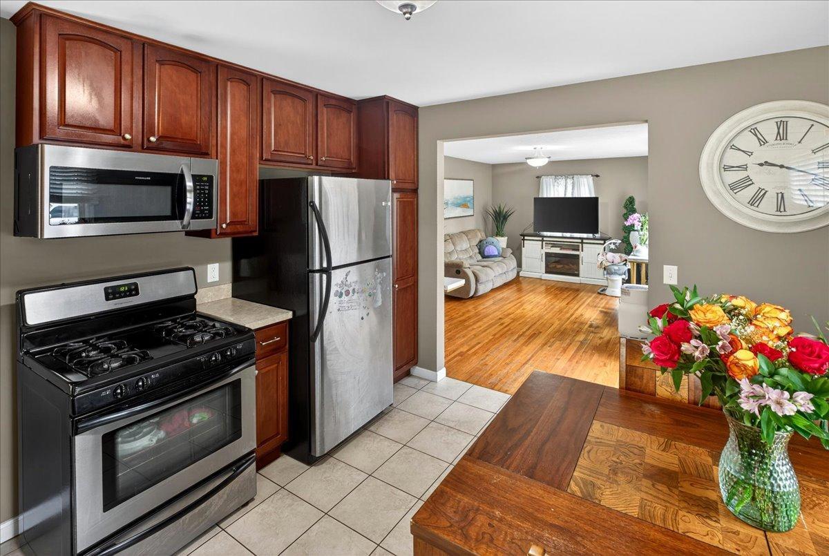 Breakfast/Kitchen