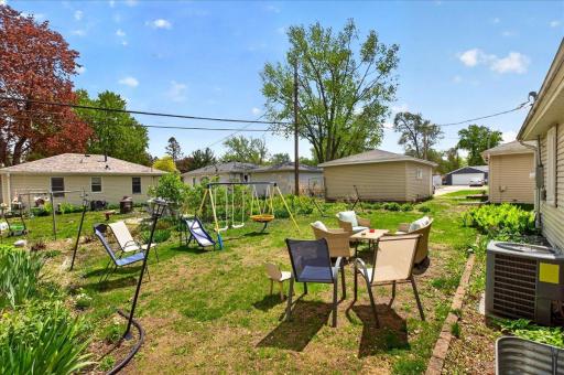 4506 Yates Avenue N, Crystal, MN 55422