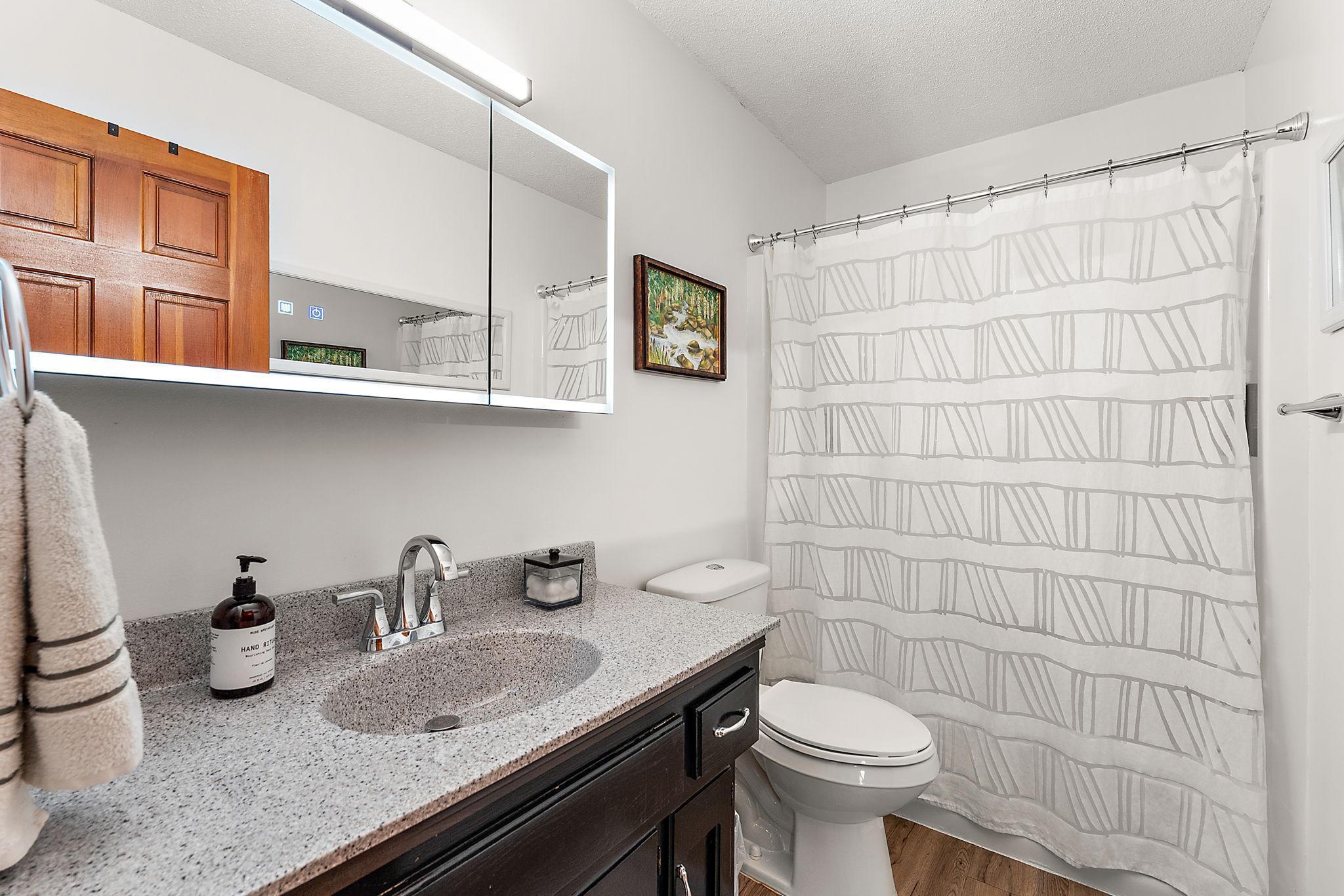 Updated full bath, upstairs