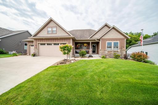 2990 Stone Park Drive NE, Rochester, MN 55906
