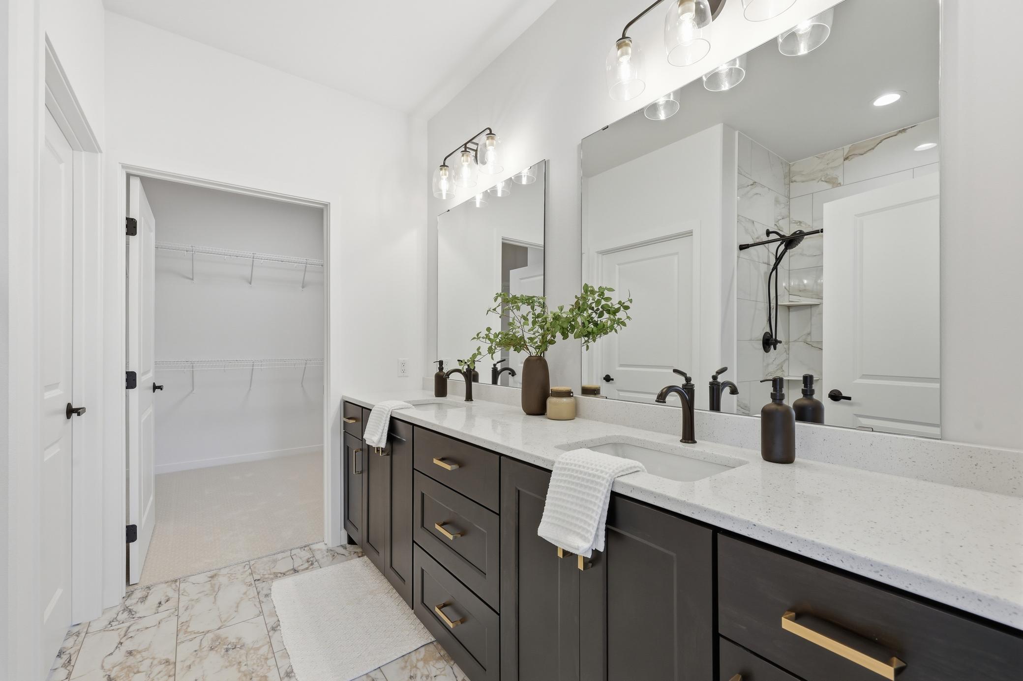 Owner's Private Bath