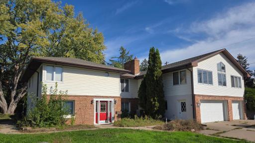 2100 Wentworth Avenue, South Saint Paul, MN 55075