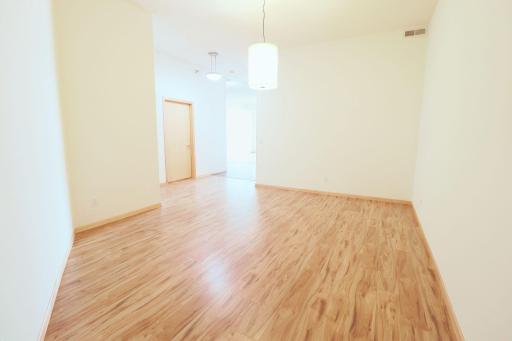 2650 University Avenue W, 320, Saint Paul, MN 55114