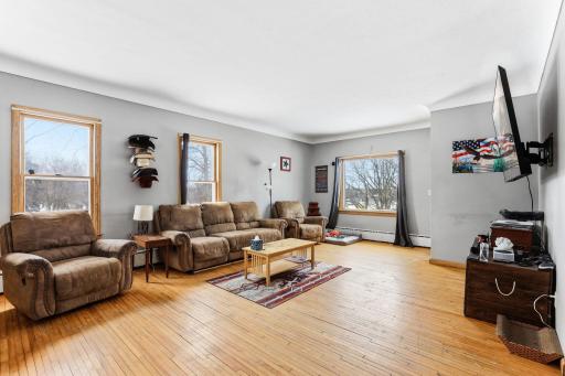 345 2nd Avenue SW, Milaca, MN 56353