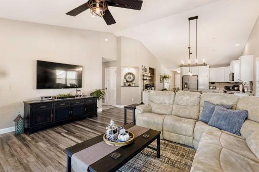 k19007 Hoover Street NW - Web Quality - 012 - 12 Family Room.jpg
