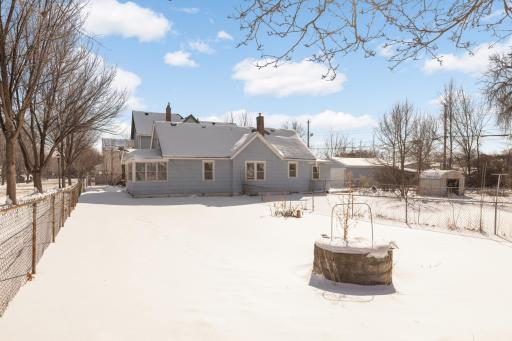16 Sycamore Street E, Saint Paul, MN 55117