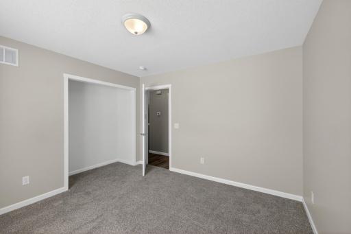 Main level bed 1b