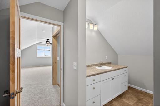 upper level bath