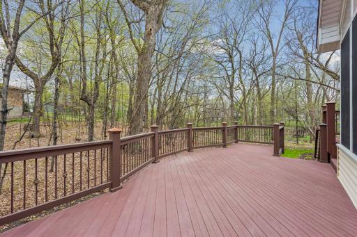 8469 Woodland Curve, Saint Bonifacius, MN 55375