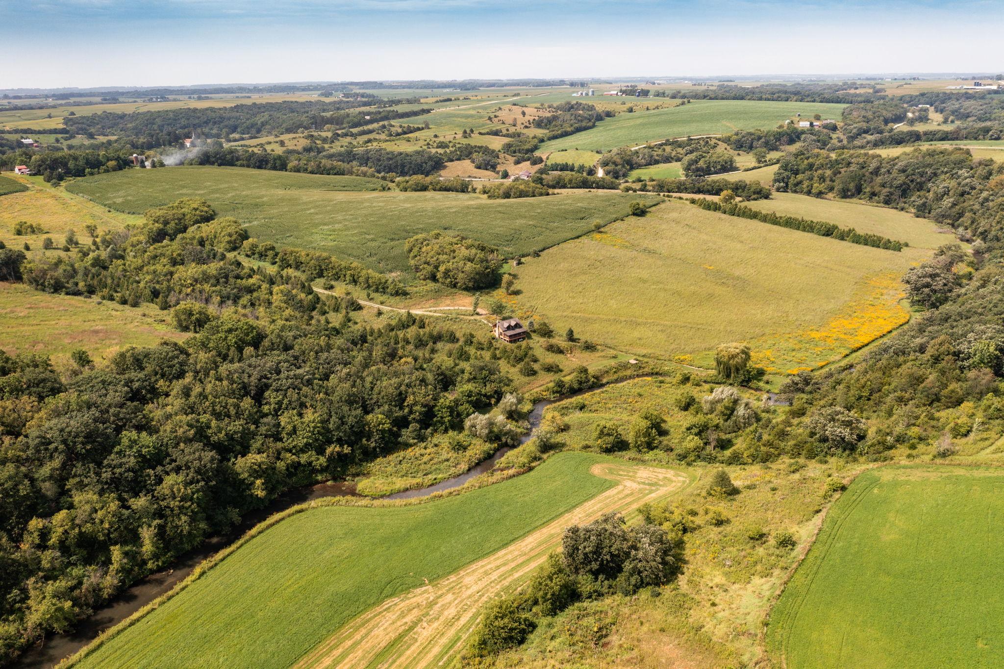 33-web-or-mls-40-Aerial View.jpg