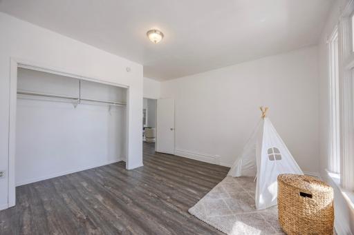 585 Sherburne Avenue, Saint Paul, MN 55103
